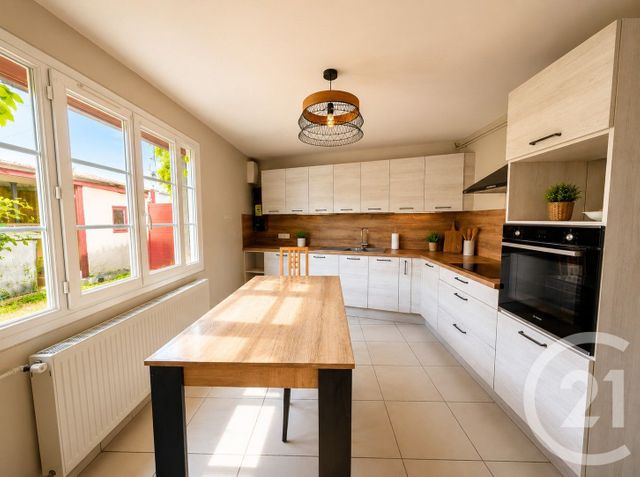 maison à vendre - 5 pièces - 76.0 m2 - MAINTENON - 28 - CENTRE - Century 21 Universal Demeure