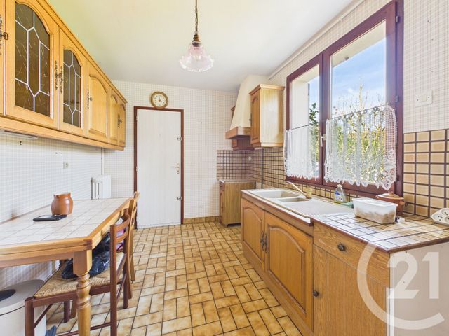 maison à vendre - 4 pièces - 85.0 m2 - NOGENT LE ROI - 28 - CENTRE - Century 21 Universal Demeure