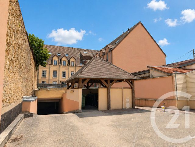 Appartement F2 à vendre - 2 pièces - 54.18 m2 - EPERNON - 28 - CENTRE - Century 21 Universal Demeure