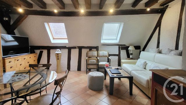 Appartement F2 à vendre - 2 pièces - 54.39 m2 - EPERNON - 28 - CENTRE - Century 21 Universal Demeure