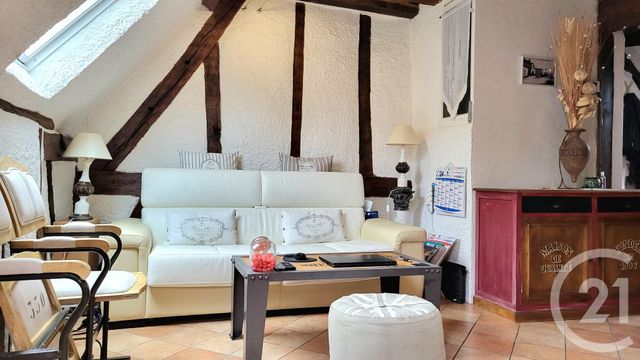 Appartement F2 à vendre - 2 pièces - 54.39 m2 - EPERNON - 28 - CENTRE - Century 21 Universal Demeure