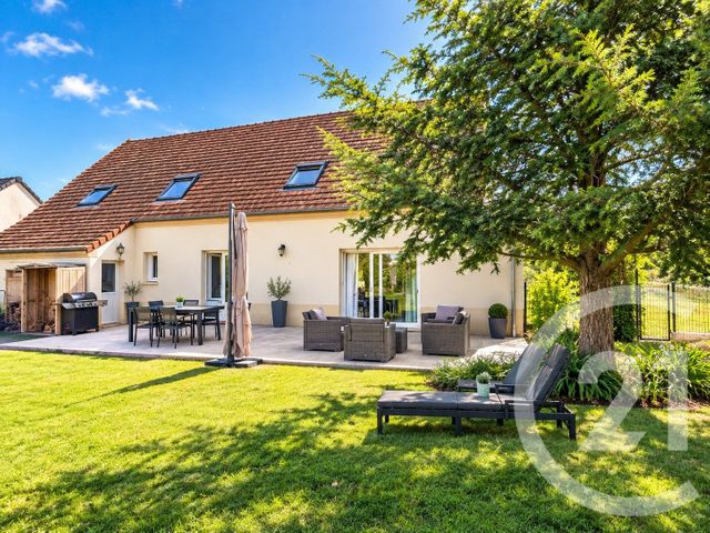 maison à vendre - 10 pièces - 215.0 m2 - MAINTENON - 28 - CENTRE - Century 21 Universal Demeure