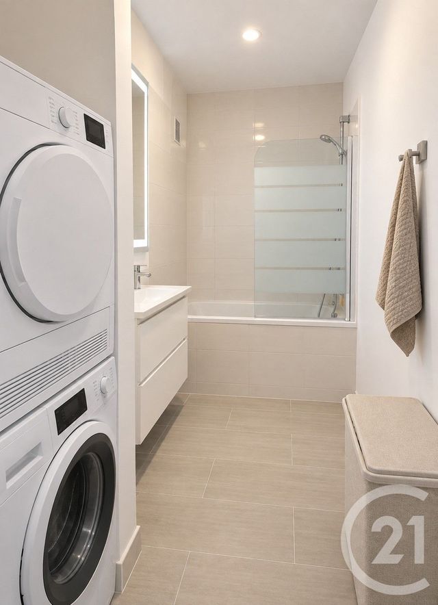 Appartement F2 à vendre - 2 pièces - 39.59 m2 - EPERNON - 28 - CENTRE - Century 21 Universal Demeure