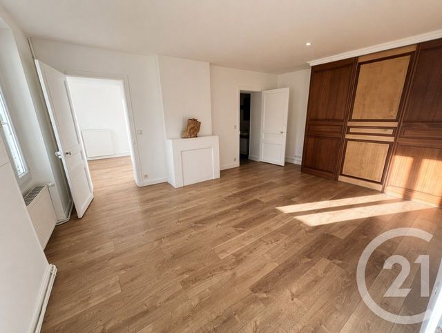 maison à vendre - 3 pièces - 72.59 m2 - JOUY - 28 - CENTRE - Century 21 Universal Demeure