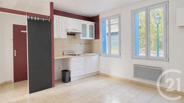 Appartement F2 à vendre EPERNON