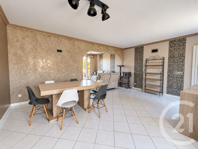 maison à vendre - 7 pièces - 138.0 m2 - CHARTAINVILLIERS - 28 - CENTRE - Century 21 Universal Demeure