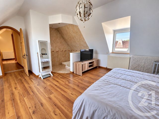 maison à vendre - 7 pièces - 138.0 m2 - CHARTAINVILLIERS - 28 - CENTRE - Century 21 Universal Demeure