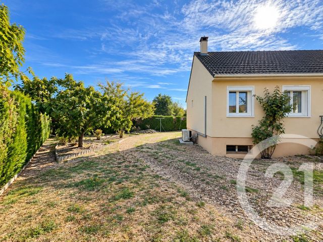 maison à vendre - 4 pièces - 78.0 m2 - MAINTENON - 28 - CENTRE - Century 21 Universal Demeure